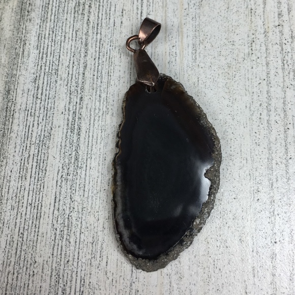 Jewelry - Sliced Agate Geode Pendant
